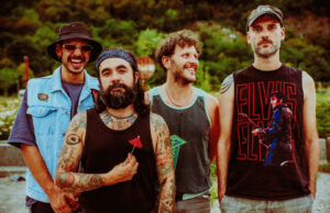 Hearts Apart: Il nuovo singolo annuncia il nuovo album